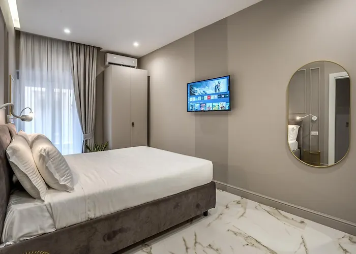 The Oasis 4* Naples