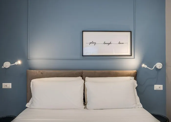The Oasis 4* Naples