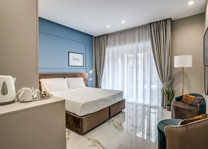 The Oasis Naples