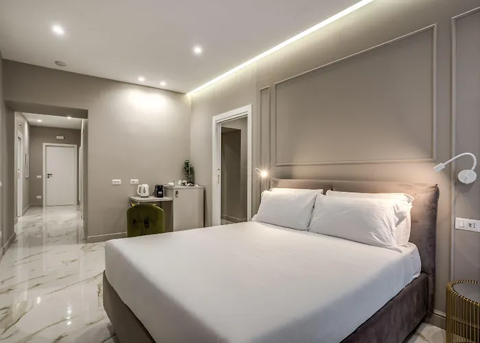 The Oasis 4* Naples